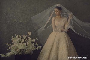 海南拍婚纱照工作室哪个比较好 海南婚纱摄影工作室那里好