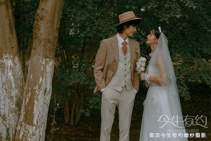 拍婚纱不会摆造型怎么办 拍婚纱照摆什么姿势比较好看